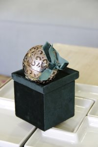 GRANDE BOULE VELOURS GRANDE BOULE VELOURS